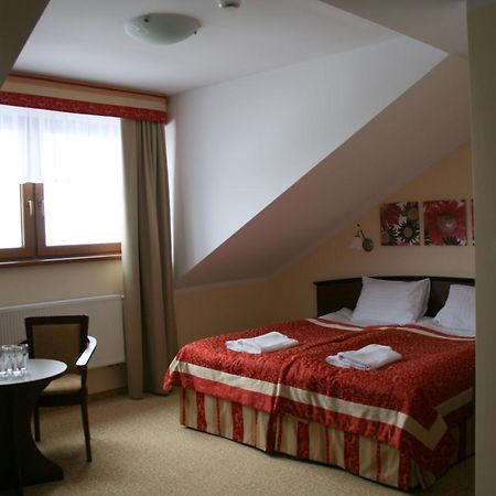 Hotel Zieleniec Zieleniec  Bagian luar foto