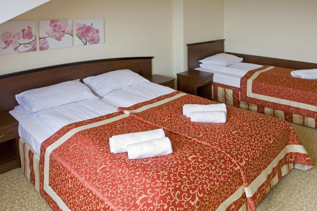 Hotel Zieleniec Zieleniec  Bagian luar foto